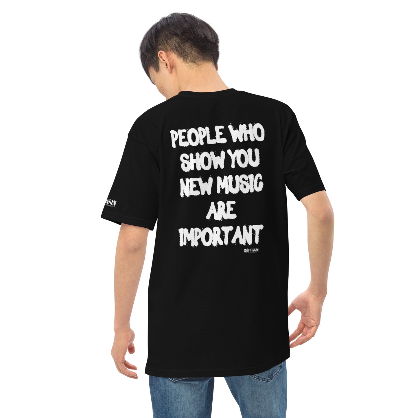 "People Who Show You New Music Are Important" Oversized T-Shirt